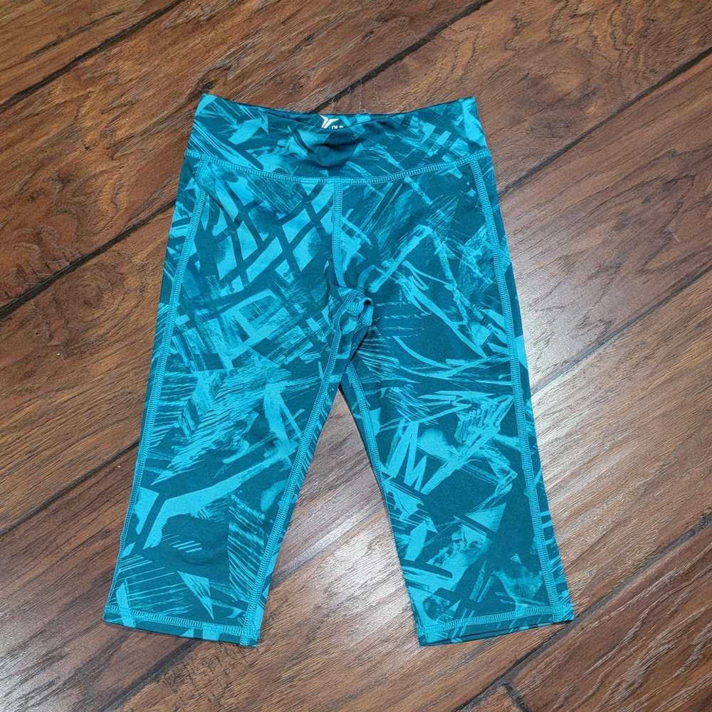 Old Navy crop leggings